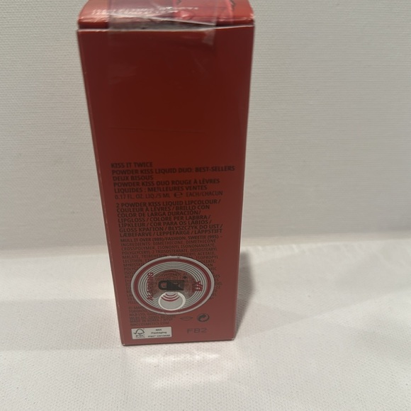MAC Kiss It Twice Powder Kiss Liquid Duo Best Sellers Lipstick. - Picture 4 of 4
